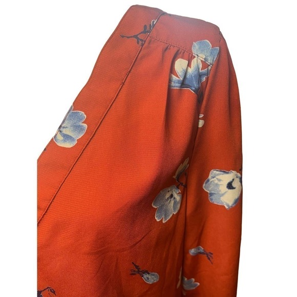 3/$27 Hinge V-Neck Blouse, 3-Quarter Sleeves, Floral in Orange, Small - Picture 3 of 8